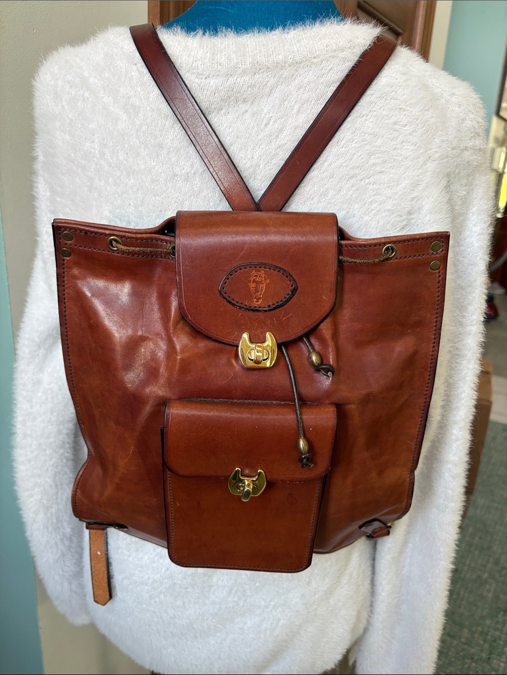 Namsce Bazar San Gimignano  Italian Leather backpack/Horse logo Brown/Gold turnl